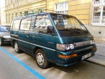 Mitsubishi L300 9-místné