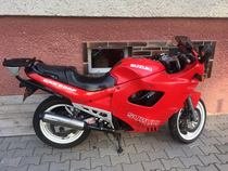 Suzuki GSX 600F