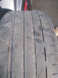  Letní pneu 225-40 R18 brygestone cca 4mm na 